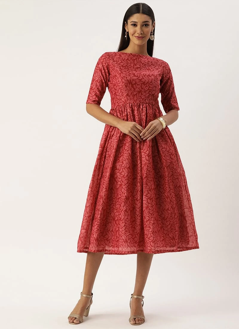 Pink Printed Cotton Gathered Calf Length Dress After Six Wear 5 Pink Printed Cotton Gathered Calf Length Dress After Six Wear - Image 3